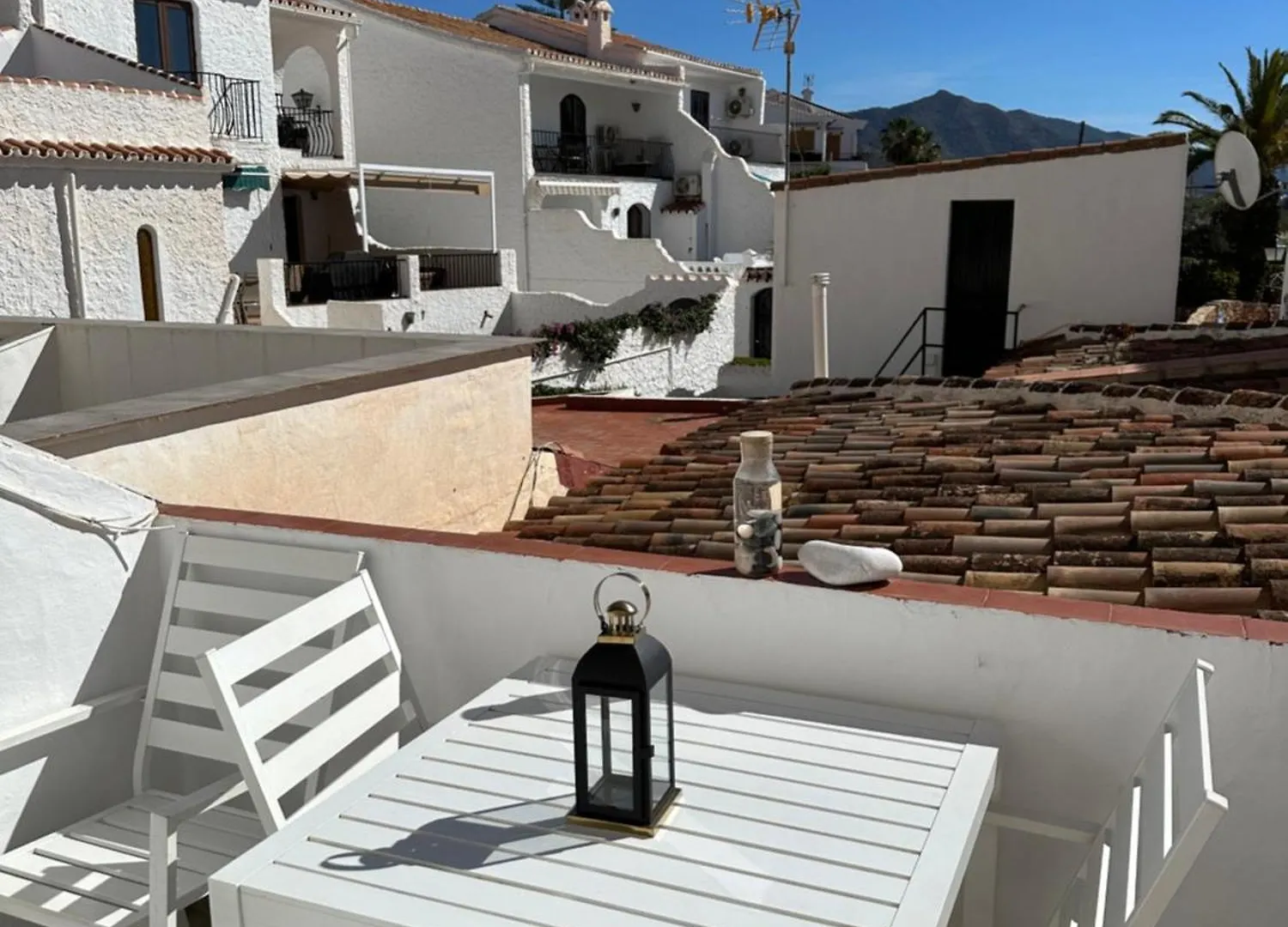 Apartment Right By The Pool Area In Capistrano Village! Nerja