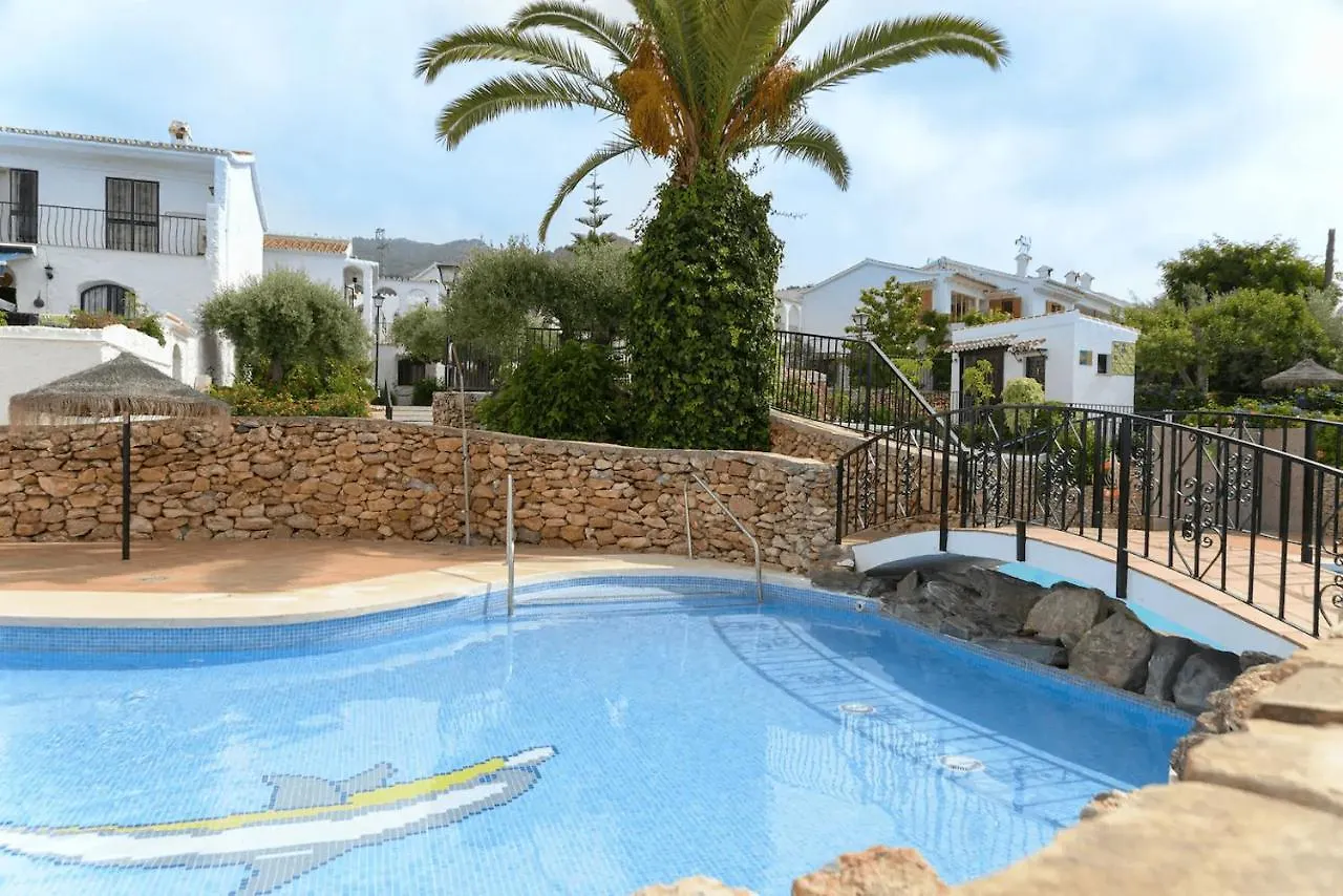 Right By The Pool Area In Capistrano Village! Nerja 0*,